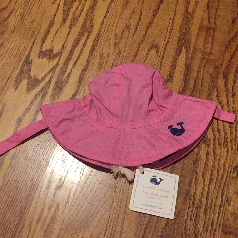 Pottery barn reversible sun hat NWT size 6-12 mos
